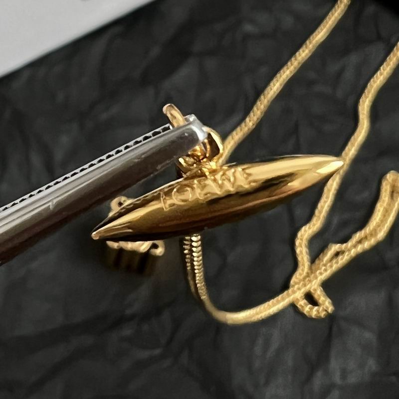 Loewe necklace 03yxh36 (5)