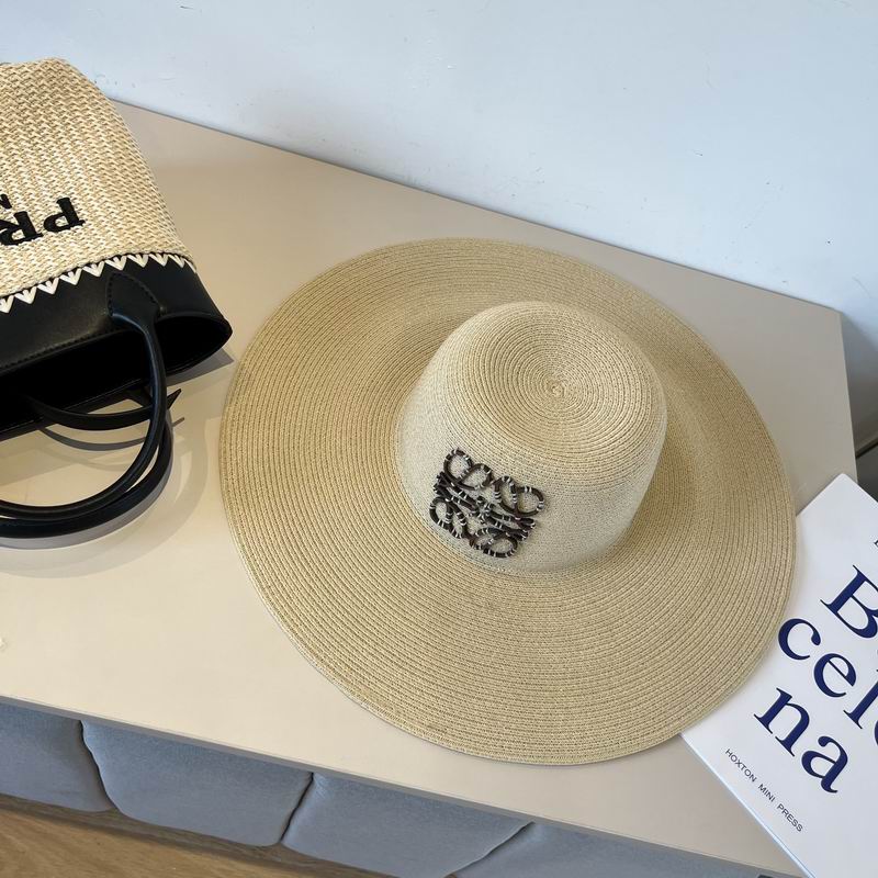 Loewe top hat dx (9)