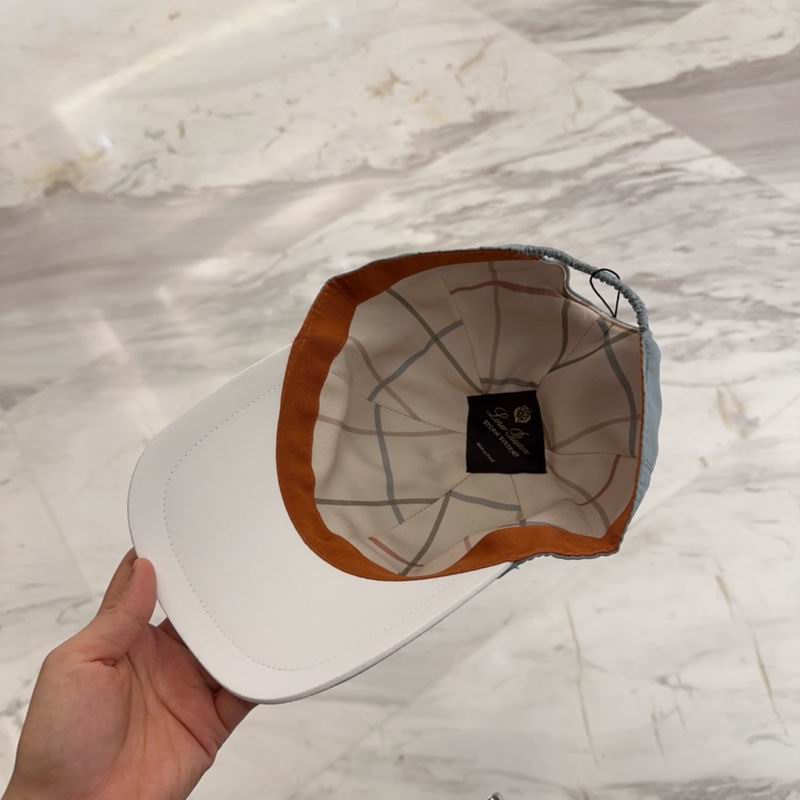 Loro Piana cap dx (5)