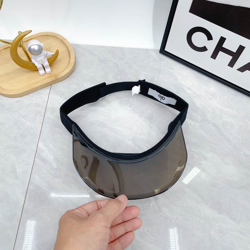 Luluemon visor dx (2)