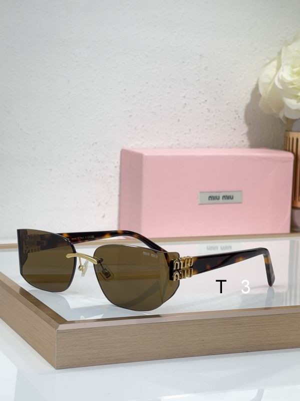 MiuMiu 12AV 63 17-130 c02