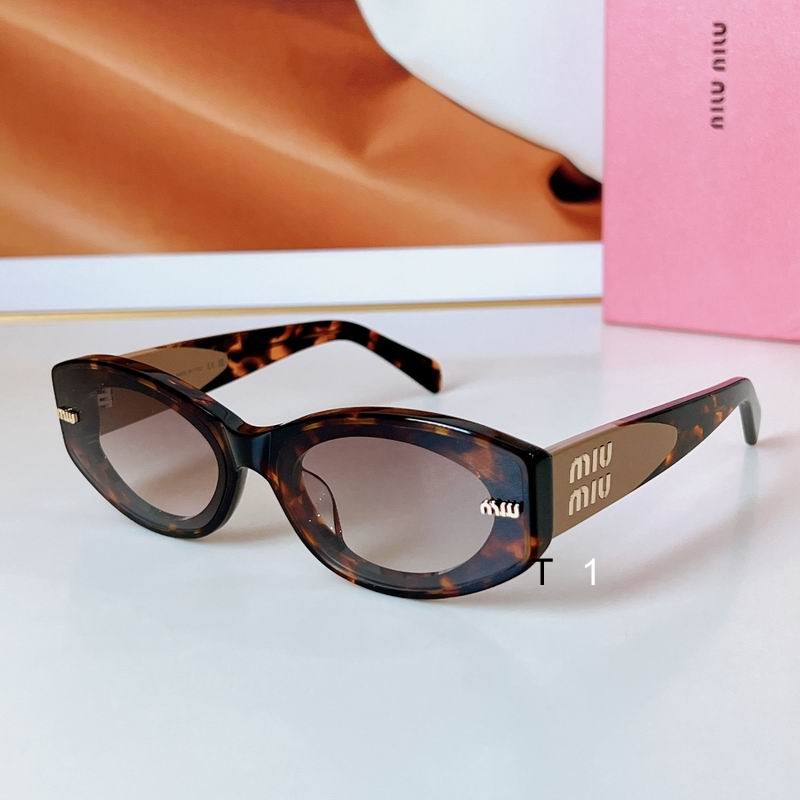 MiuMiu 13KS 62 17-145 a06