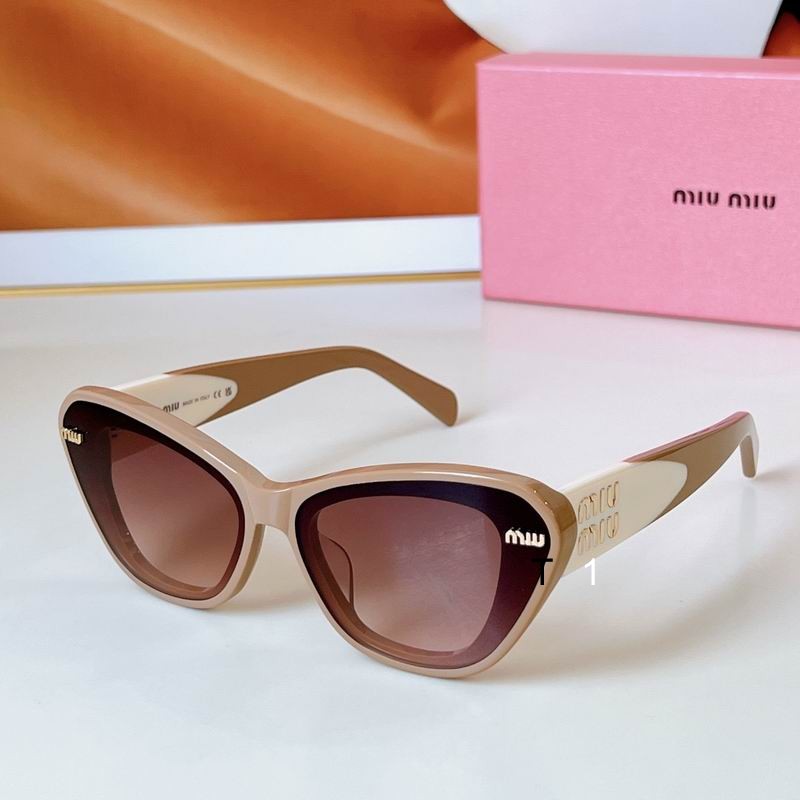 MiuMiu 14KS 63 15-145 a06