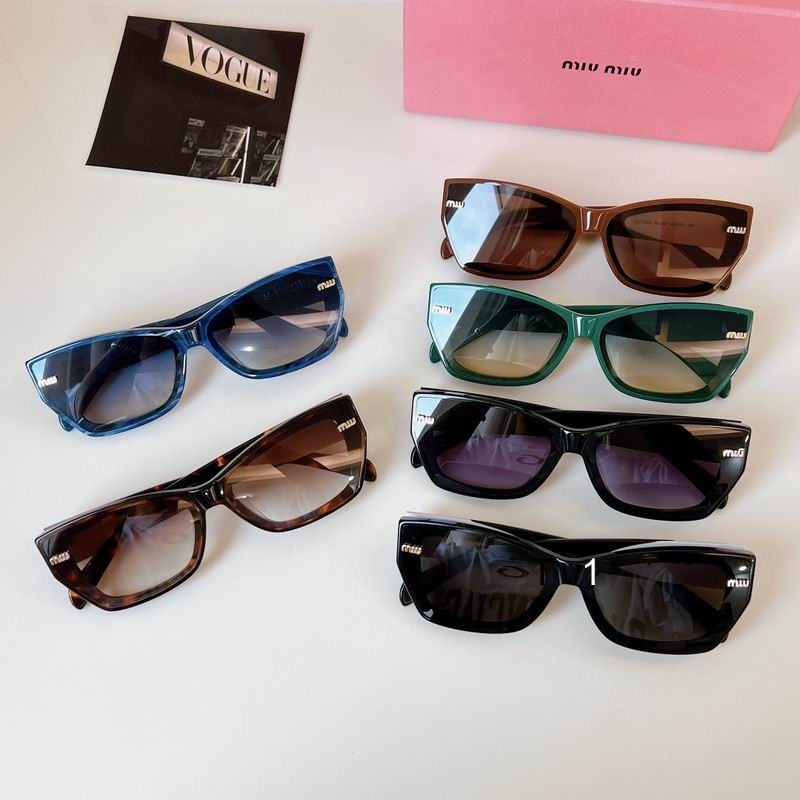 MiuMiu 16KS 63 14-145 a08