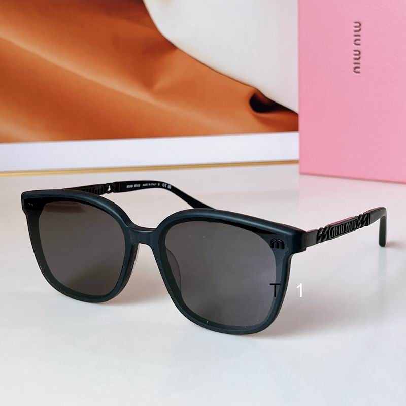 MiuMiu 70N 55 18 145 a06