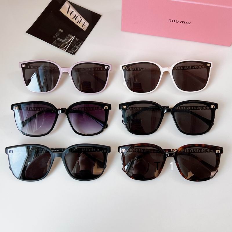 MiuMiu 70N 55 18 145 a09