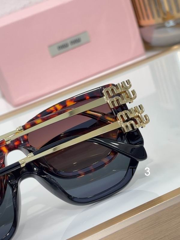 MiuMiu SMUA09 54 19-145 c09