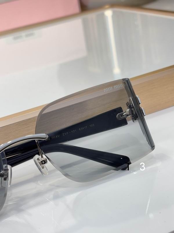 MiuMiu111AV 63 17-130 c07