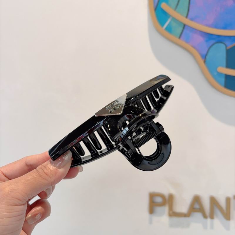 Miumiu Hair grab clip hh (11)