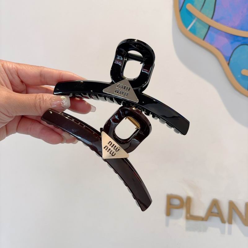 Miumiu Hair grab clip hh (25)