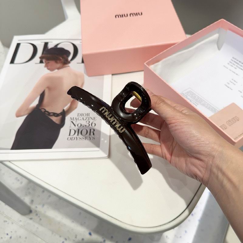 Miumiu Hair grab clip hh (45)