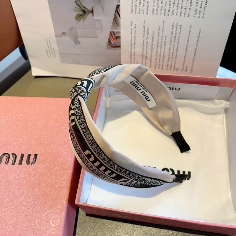 Miumiu Headband hh (130)