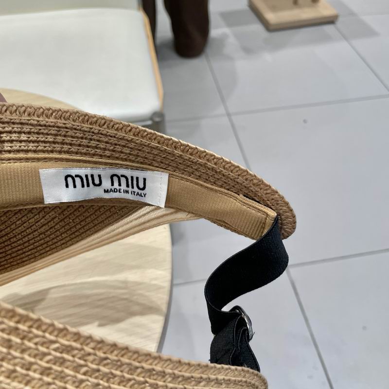 Miumiu Visor (30)