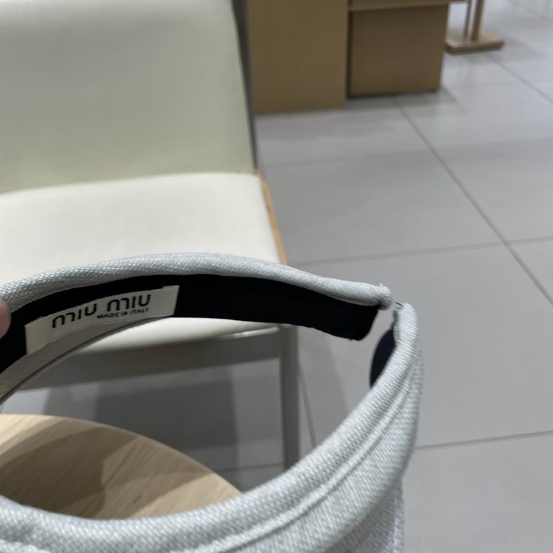 Miumiu Visor (31)