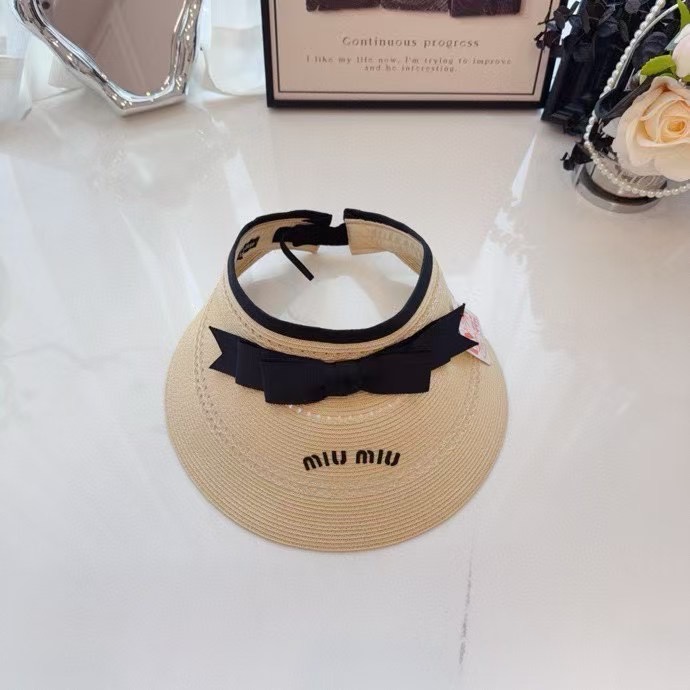 Miumiu Visor (6)