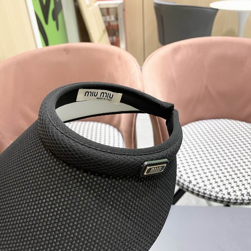 Miumiu Visor (74)
