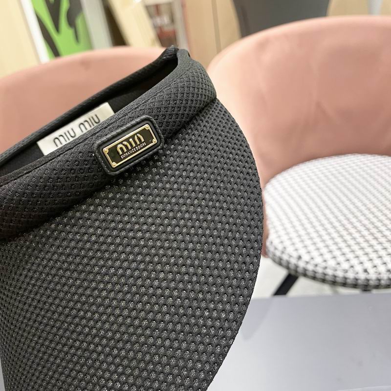 Miumiu Visor (76)