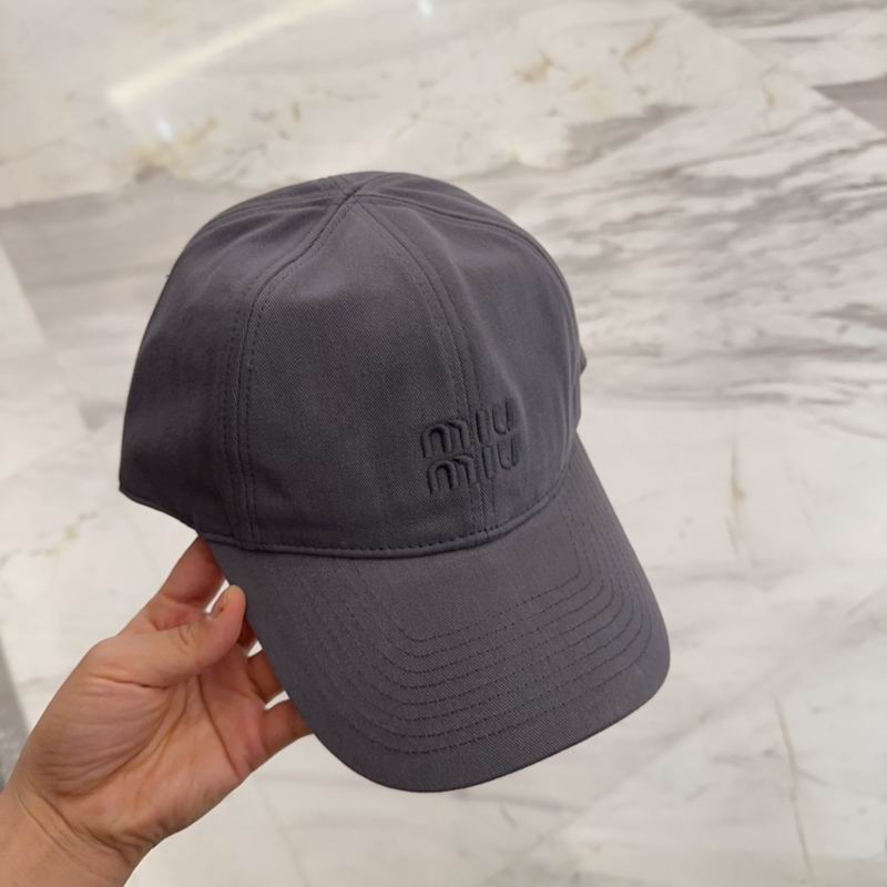 Miumiu cap dx (254)