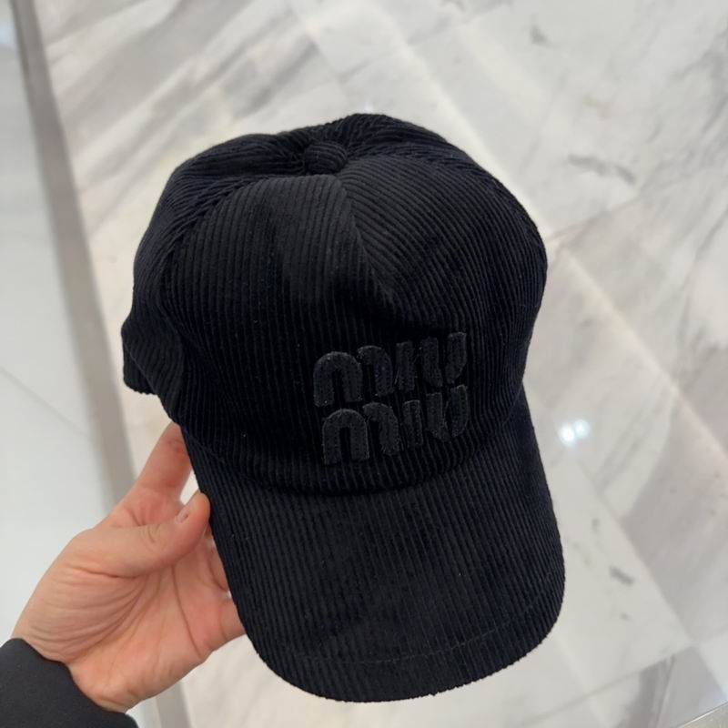 Miumiu cap dx (425)