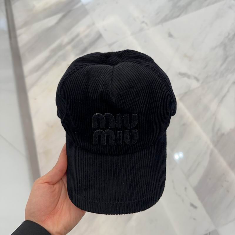 Miumiu cap dx (431)