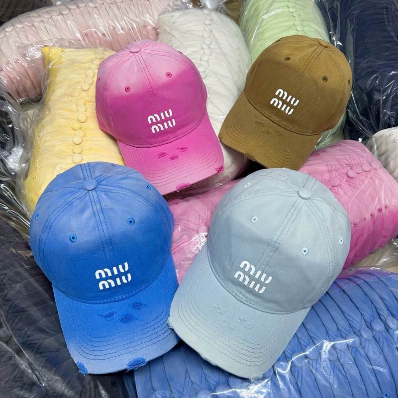 Miumiu cap dx (439)