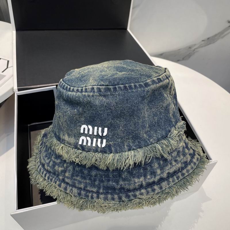 Miumiu hat dx (109)