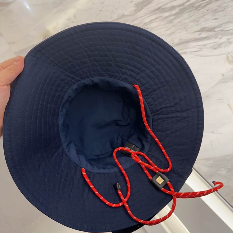 Miumiu hat dx (160)