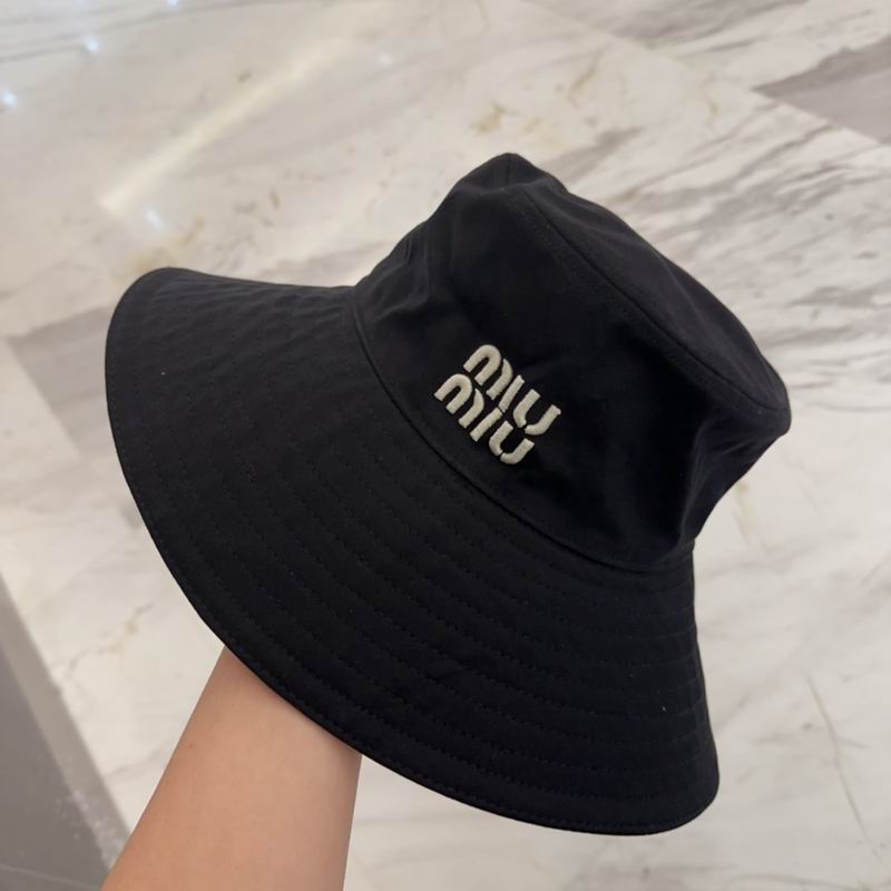 Miumiu hat dx (192)