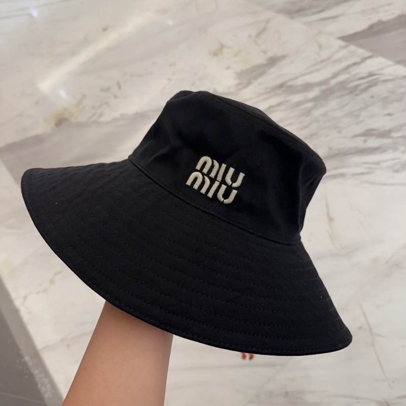 Miumiu hat dx (193)