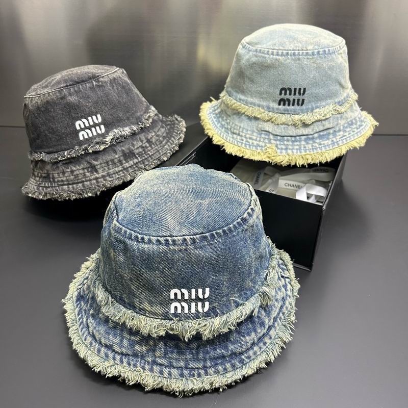 Miumiu hat dx (221)