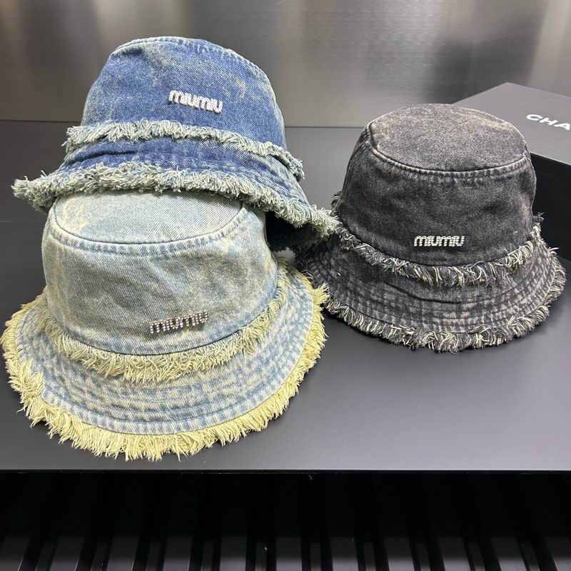 Miumiu hat dx (227)
