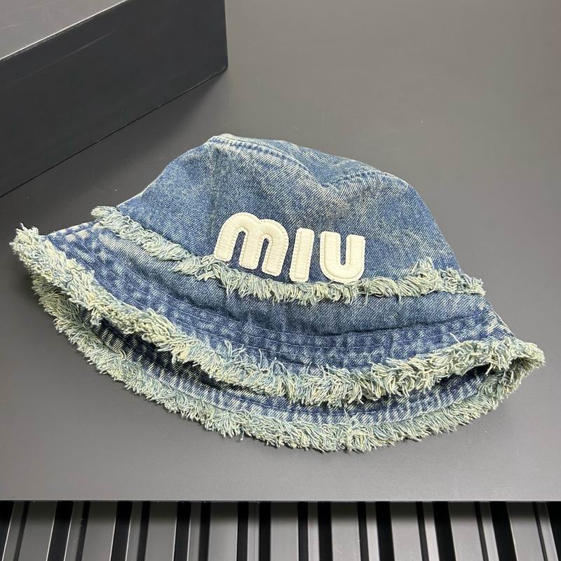 Miumiu hat dx (229)
