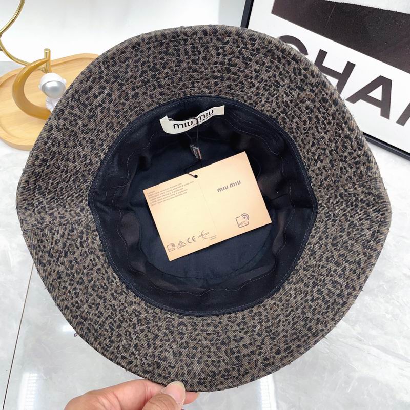 Miumiu hat dx (244)