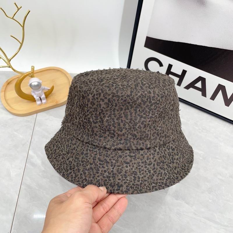 Miumiu hat dx (245)