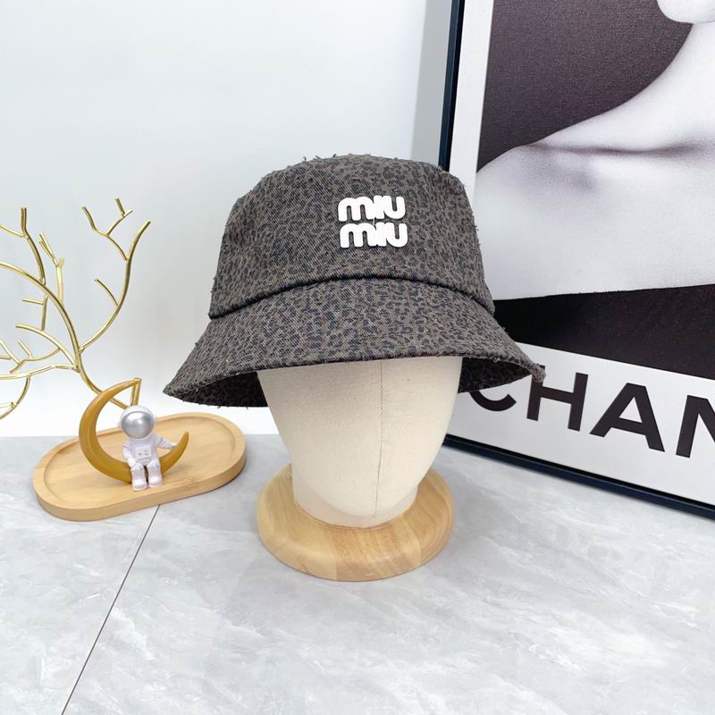 Miumiu hat dx (251)