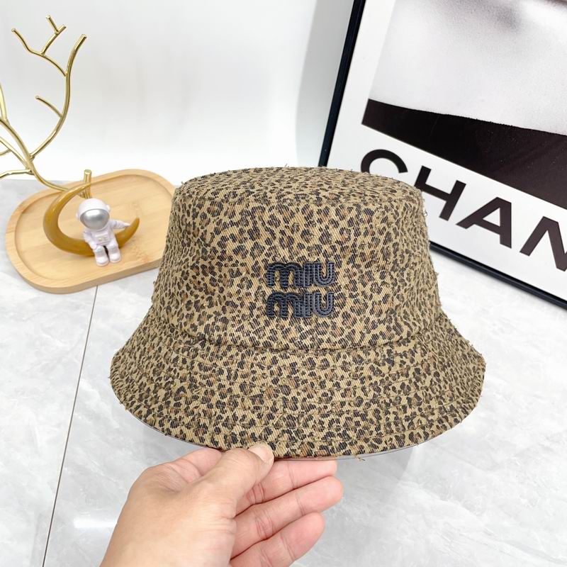 Miumiu hat dx (256)