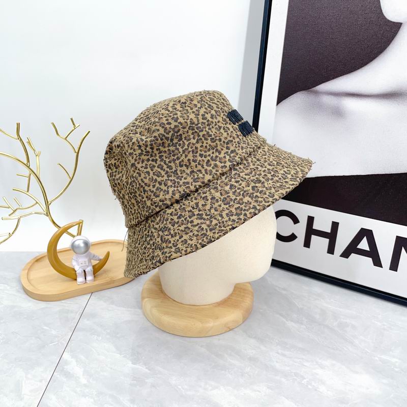 Miumiu hat dx (259)