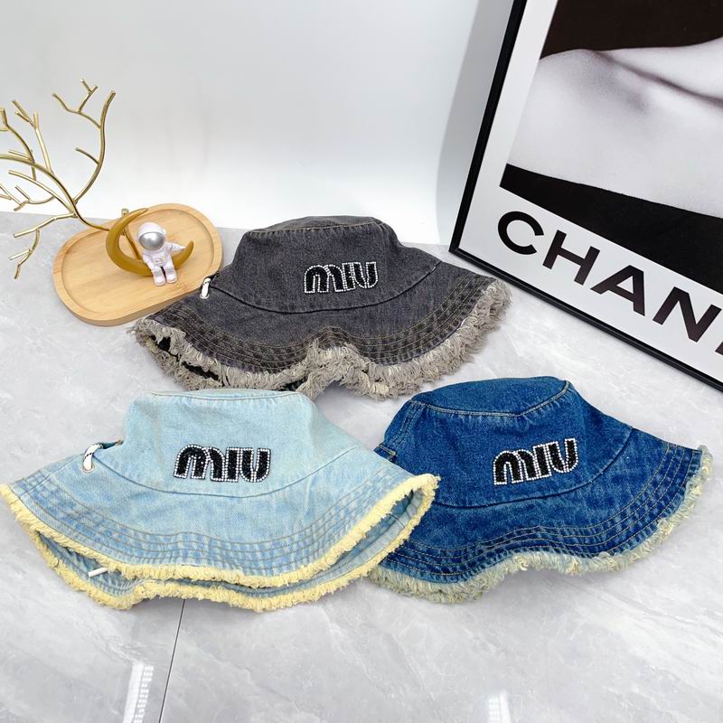 Miumiu hat dx (78)