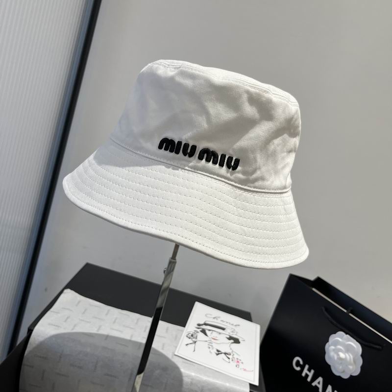 Miumiu hat dx (82)