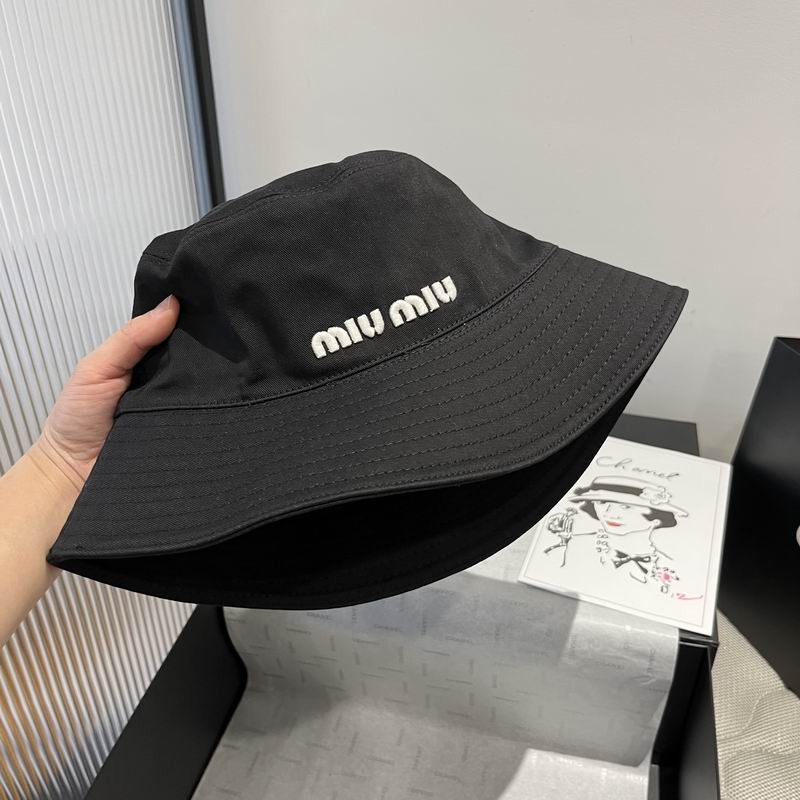 Miumiu hat dx (86)