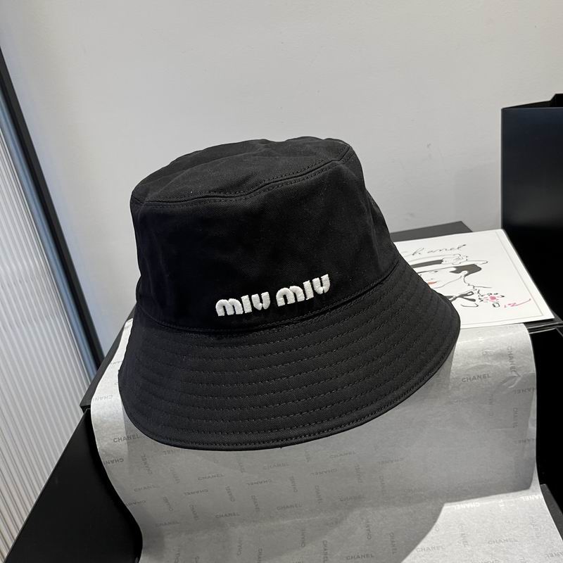 Miumiu hat dx (88)