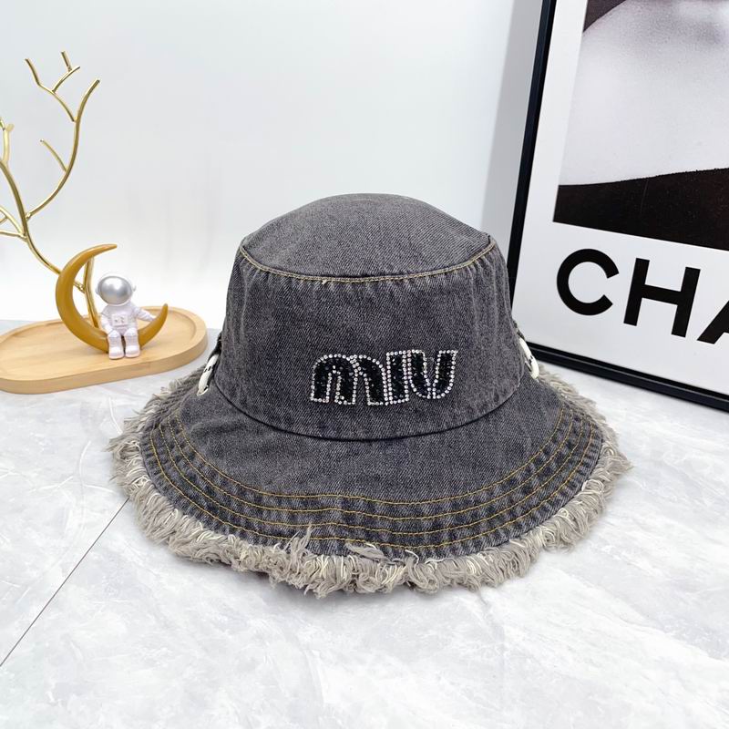 Miumiu hat dx (92)