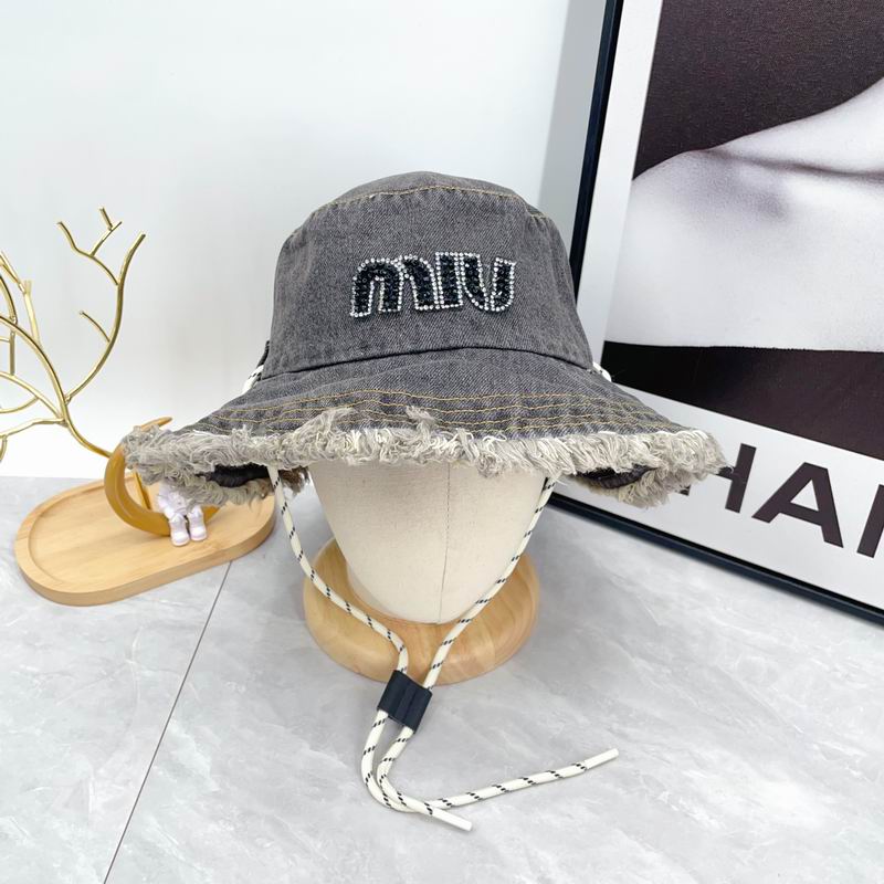 Miumiu hat dx (95)