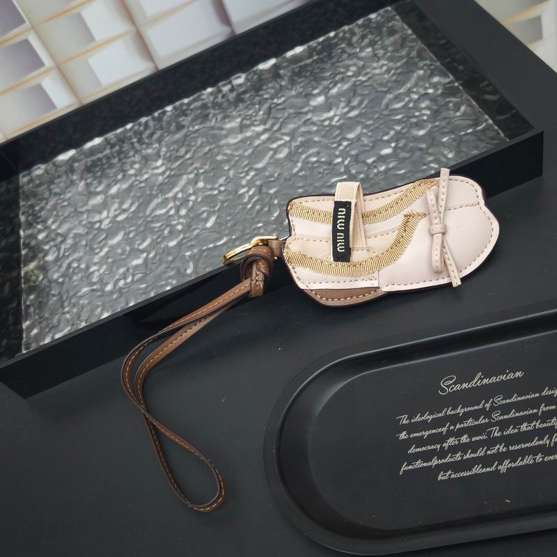 Miumiu keyring (14)