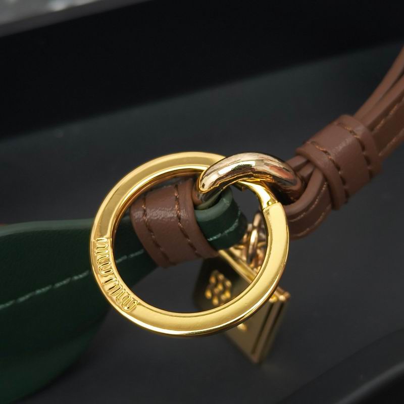 Miumiu keyring (149)