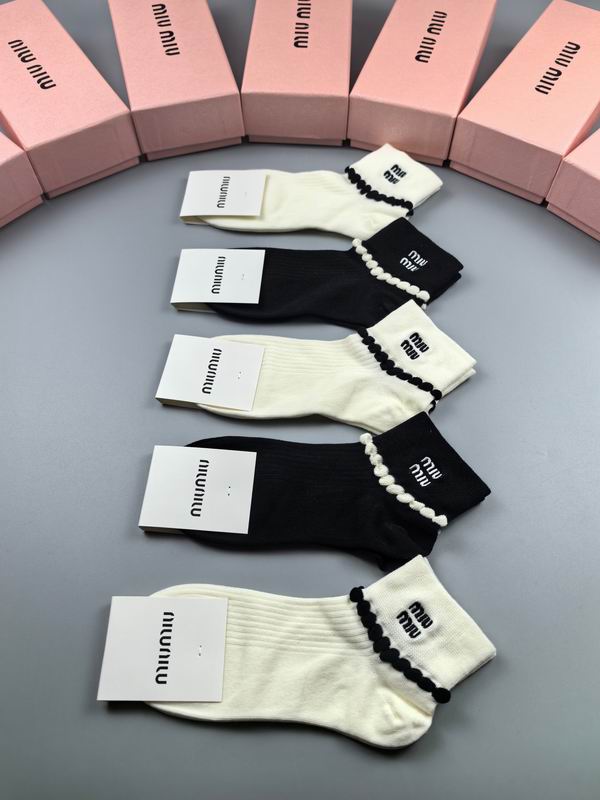 Miumiu socks (36)