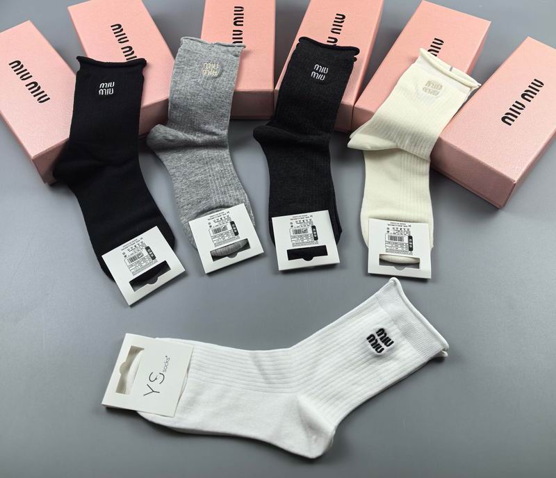 Miumiu socks (40)