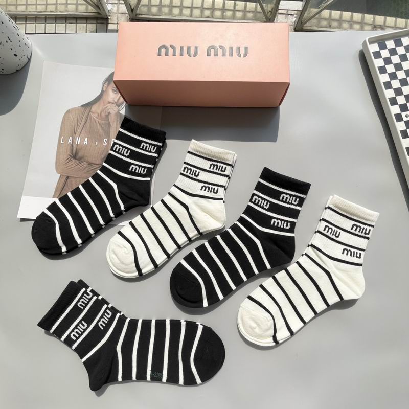 Miumiu socks QY (7)