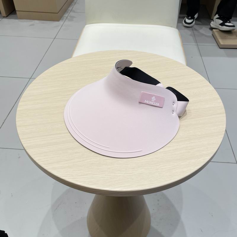 Moncler Visor (24)