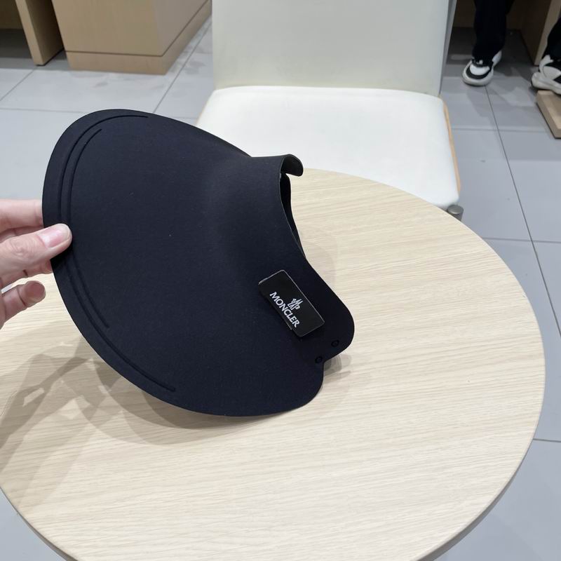 Moncler Visor (27)